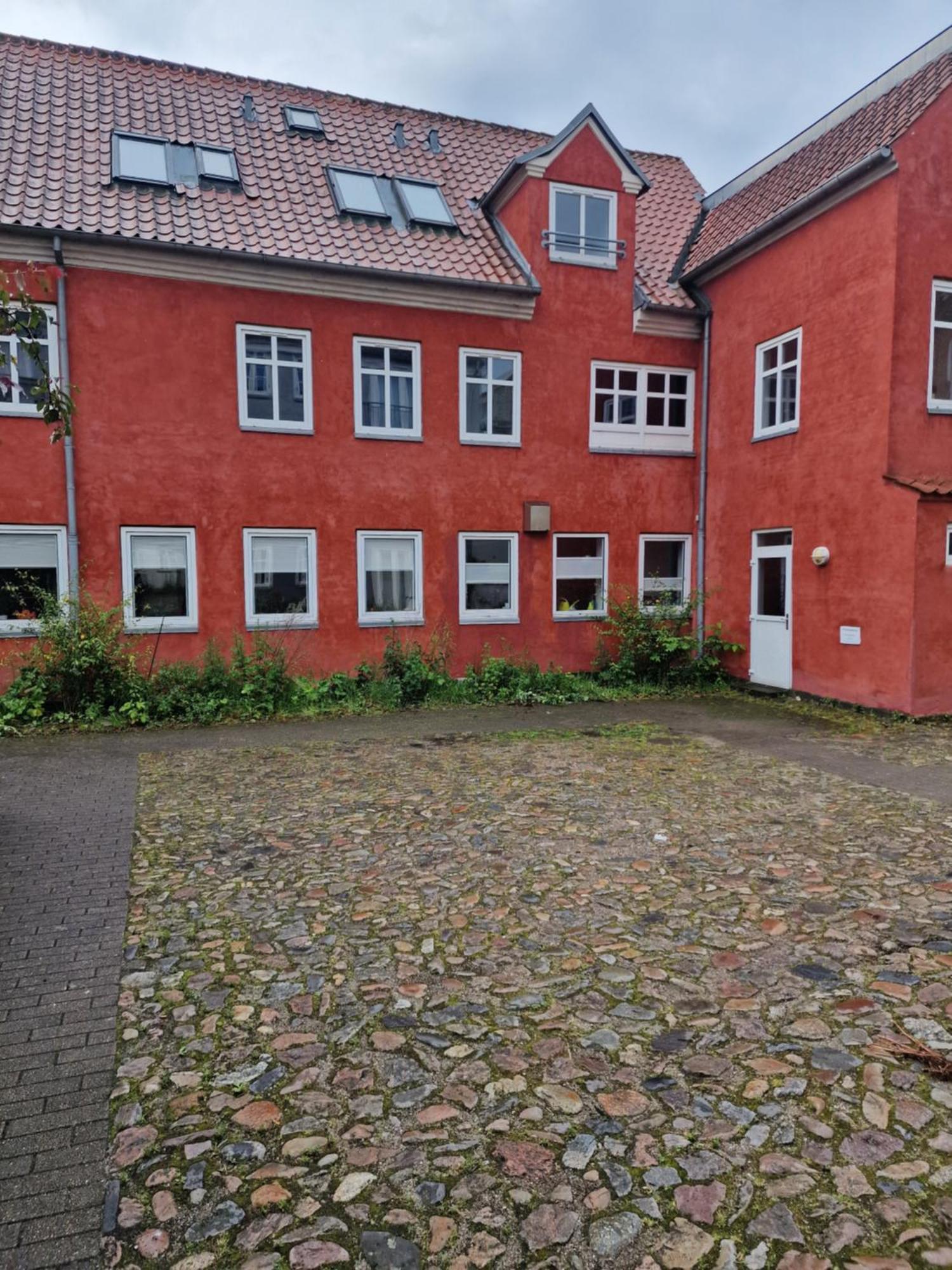 Paen Central Lejlighed Med Gratis Parkering Раннерс Екстер'єр фото